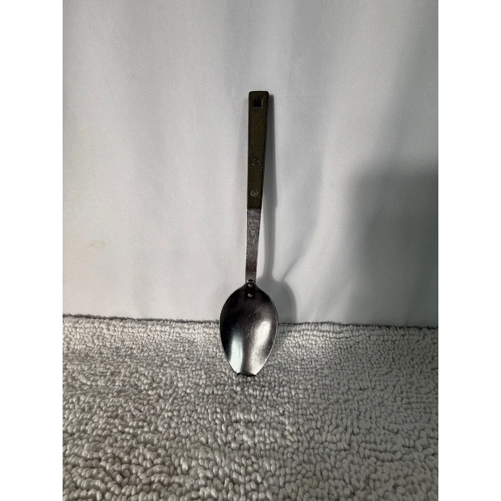 Vintage Household Stainless Steel Serving Spoon USA Brown‎ Riveted Handle 11.5